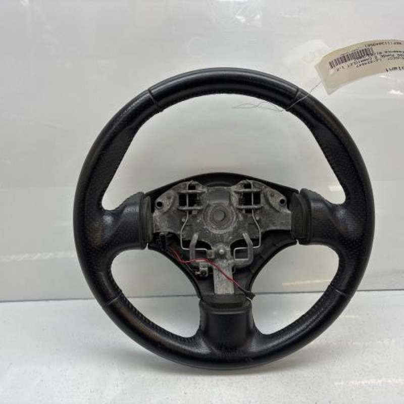 Volant PEUGEOT 206 Photo n°1