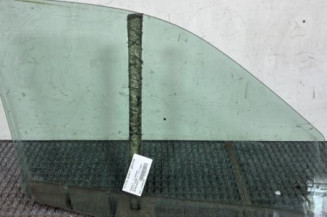 Vitre avant gauche RENAULT CLIO 2