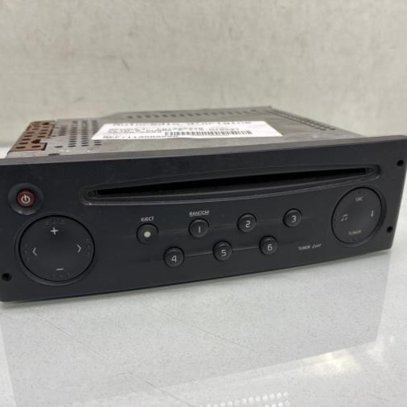 Autoradio d'origine RENAULT CLIO 2 Photo n°1