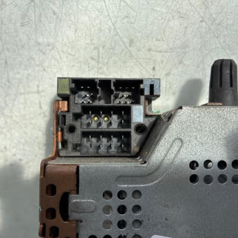 Autoradio d'origine RENAULT CLIO 2 Photo n°3