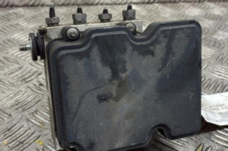 Bloc ABS (freins anti-blocage) RENAULT MASTER 3 Photo n°1