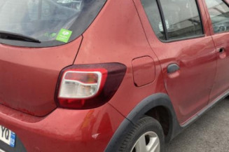 Attache ceinture arriere droit DACIA SANDERO 2