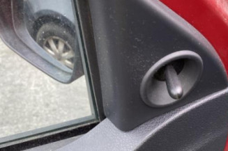 Bas de caisse droit DACIA SANDERO 2