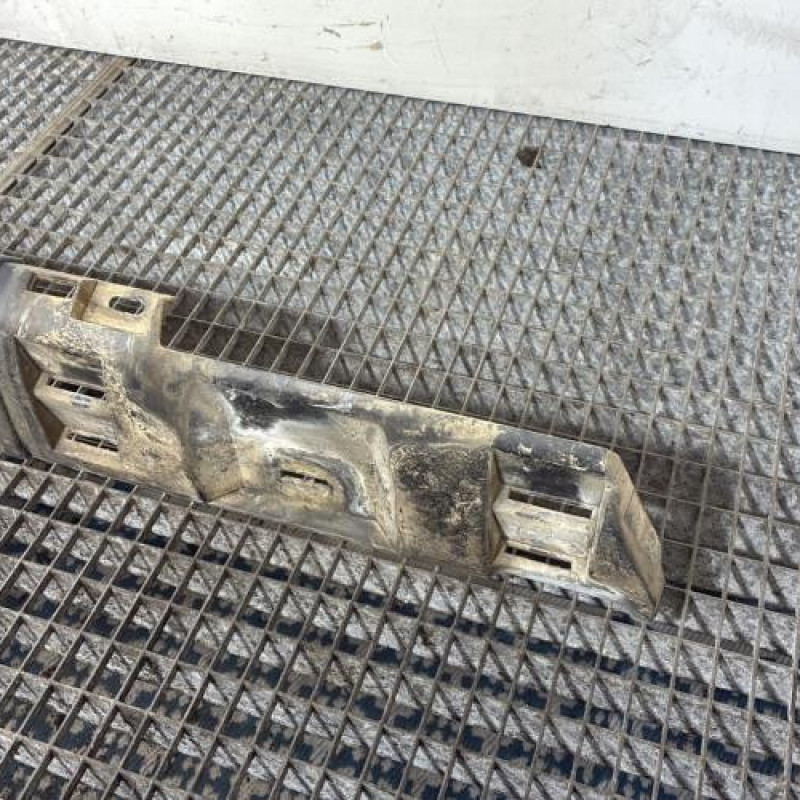 Bas de caisse gauche DACIA SANDERO 2 Photo n°3