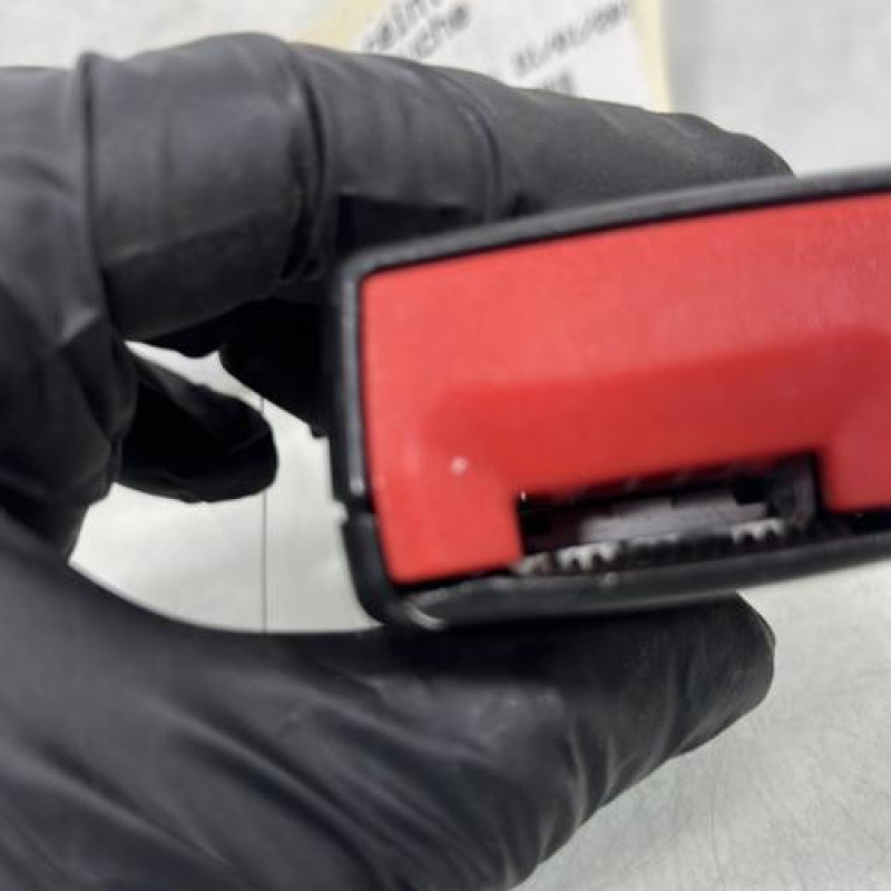 Attache ceinture arriere gauche FIAT PUNTO EVO 3 Photo n°3