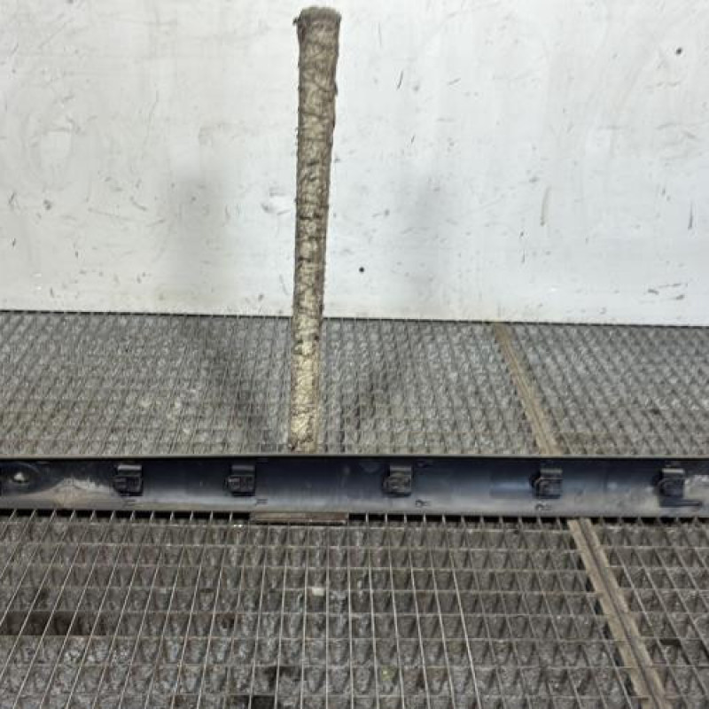 Baguette de porte avant droite RENAULT CLIO 2 Photo n°4