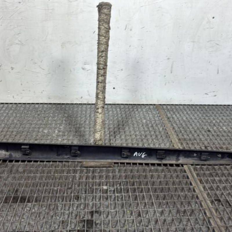 Baguette de porte avant gauche RENAULT CLIO 2 Photo n°4