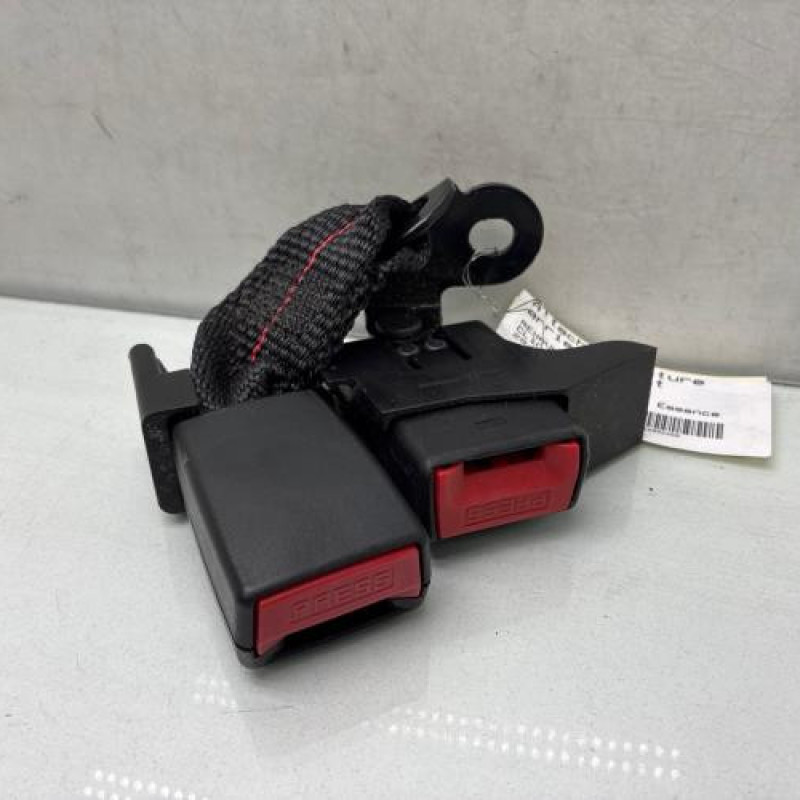 Attache ceinture arriere droit RENAULT CLIO 3 Photo n°1