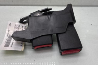 Attache ceinture arriere droit RENAULT CLIO 3