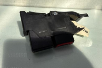 Attache ceinture arriere gauche RENAULT CLIO 3