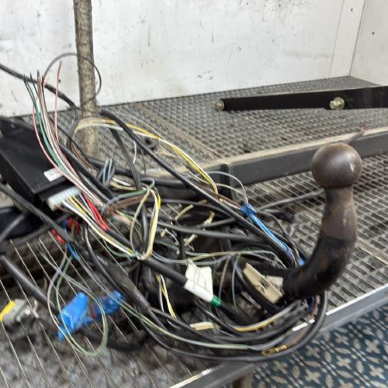 Attelage (boule de remorquage) RENAULT MEGANE 3 Photo n°3