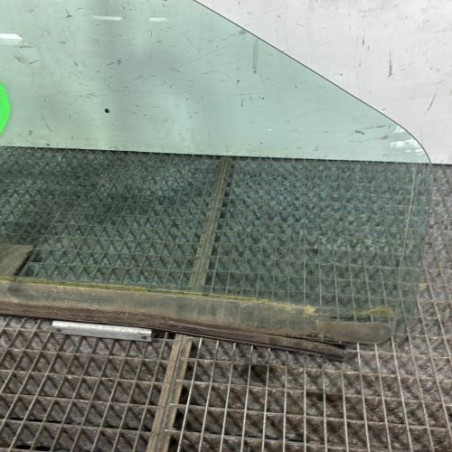 Vitre avant droit RENAULT TWINGO 1