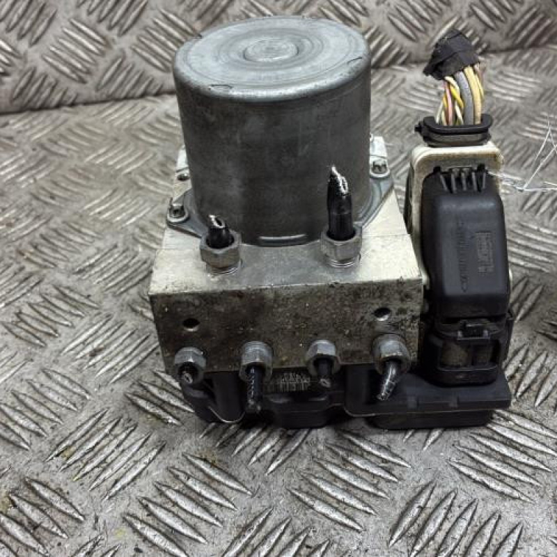 Bloc ABS (freins anti-blocage) PEUGEOT 508 1 SW Photo n°3