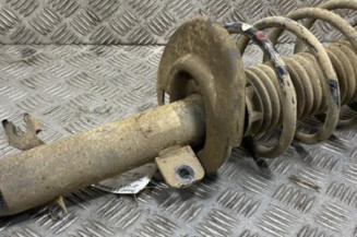 Amortisseur avant droit PEUGEOT 208 1