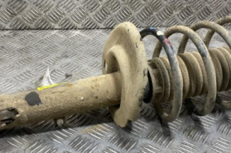 Amortisseur avant gauche PEUGEOT 208 1 Photo n°1