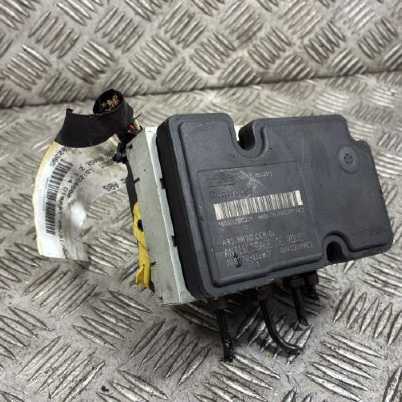 Bloc ABS (freins anti-blocage) PEUGEOT 206 Photo n°1