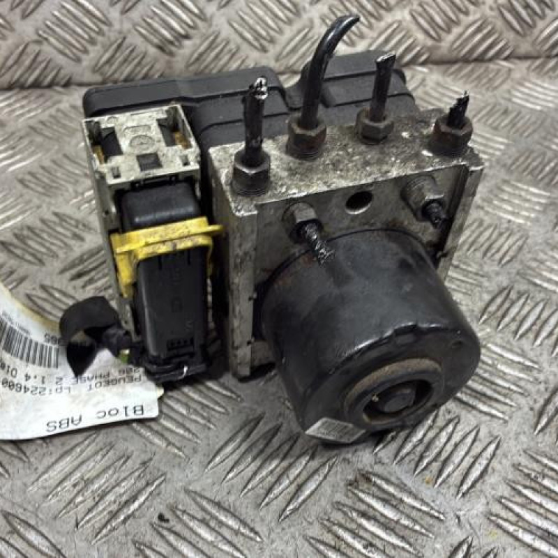 Bloc ABS (freins anti-blocage) PEUGEOT 206 Photo n°3