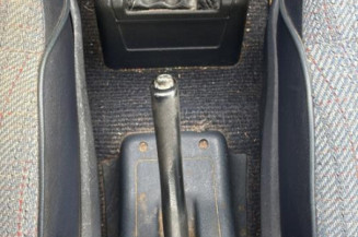 Vitre avant droit PEUGEOT 405