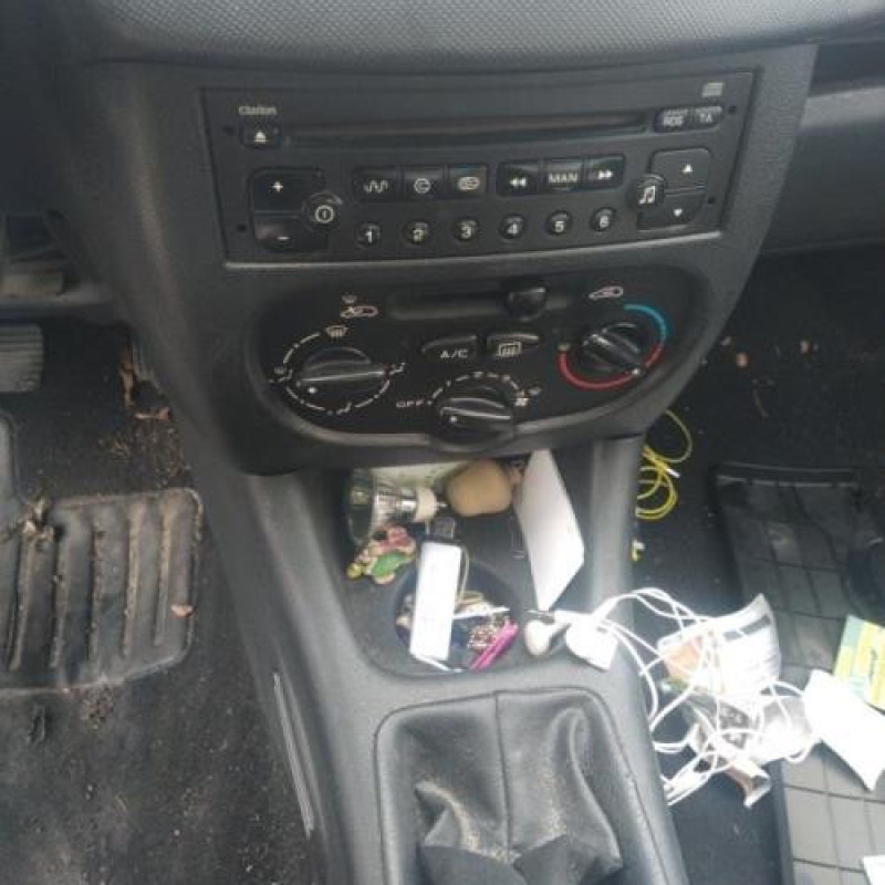 Antenne PEUGEOT 206+ Photo n°5
