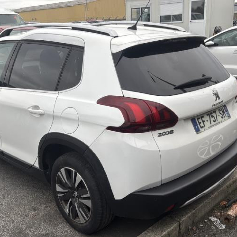 Becquet PEUGEOT 2008 1 Photo n°8