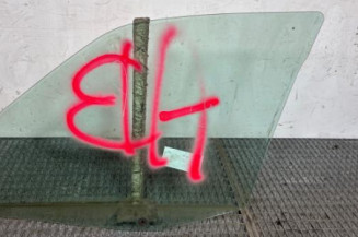 Vitre avant droit PEUGEOT 306