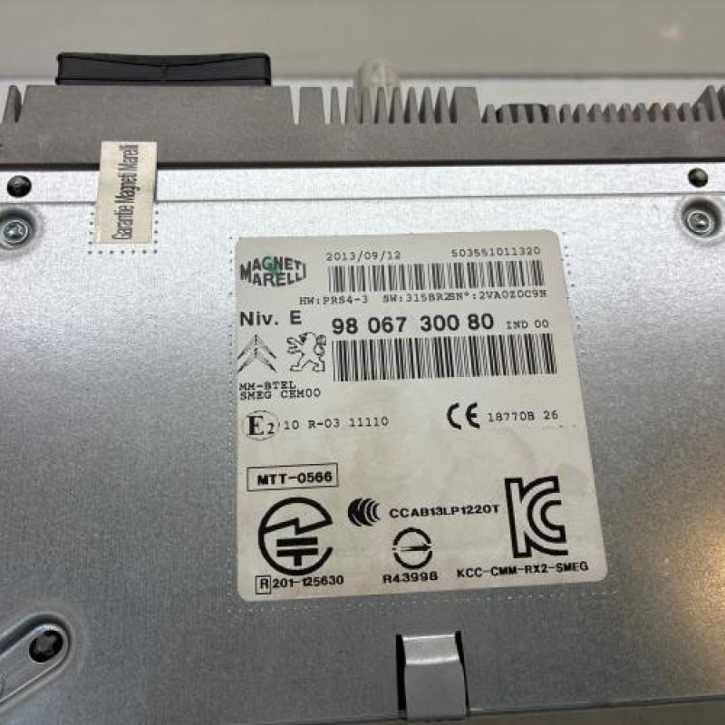 Autoradio d'origine PEUGEOT 208 1 Photo n°2