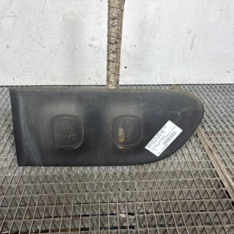 Baguette de porte arriere droite CITROEN C3 3 Photo n°1