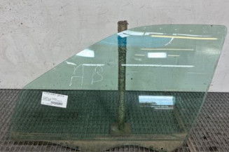 Vitre avant gauche CITROEN XSARA Photo n°1