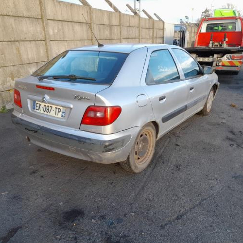 Vitre avant gauche CITROEN XSARA Photo n°4