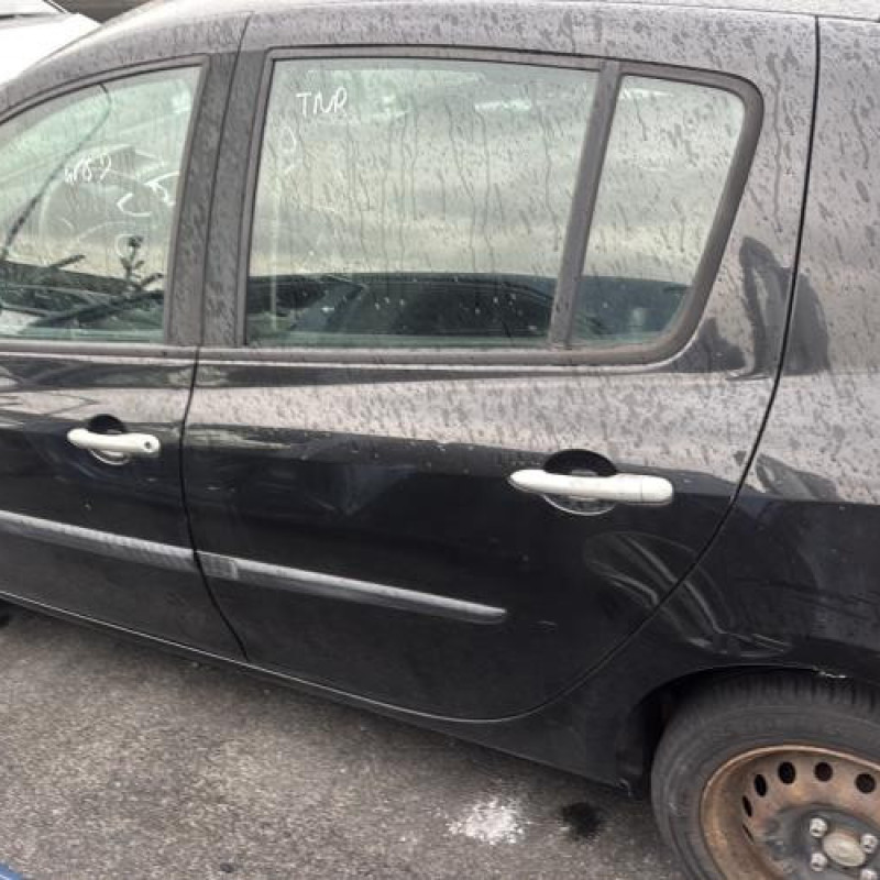 Amortisseur avant droit RENAULT CLIO 3 Photo n°9