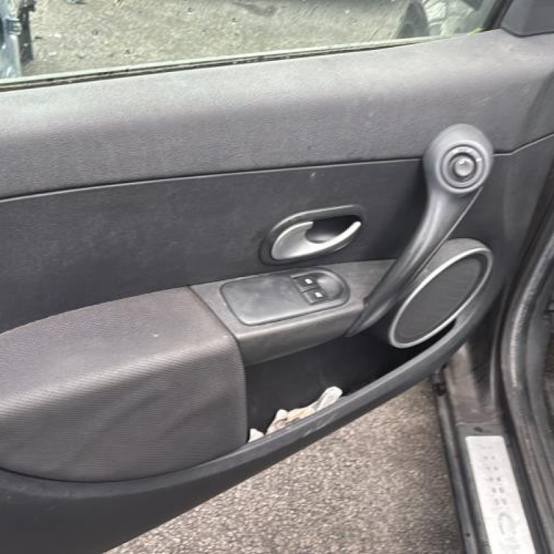 Amortisseur avant droit RENAULT CLIO 3 Photo n°12