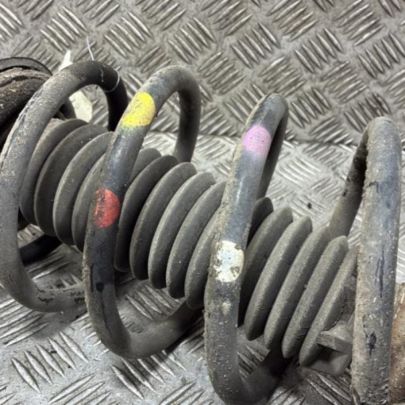 Amortisseur avant gauche PEUGEOT PARTNER 2 Photo n°4