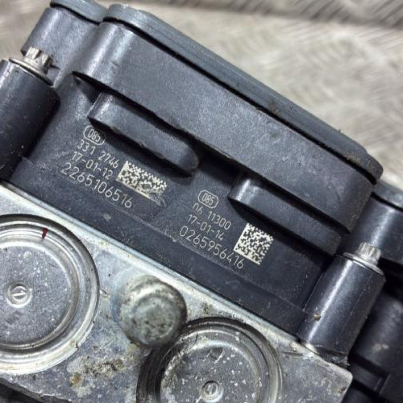 Bloc ABS (freins anti-blocage) PEUGEOT PARTNER 2 Photo n°7