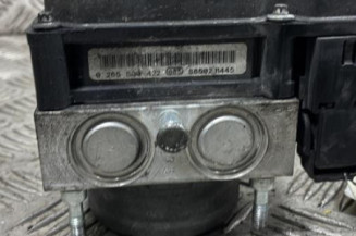 Bloc ABS (freins anti-blocage) OPEL CORSA D