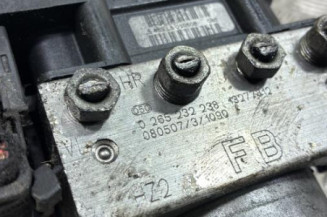 Bloc ABS (freins anti-blocage) OPEL CORSA D