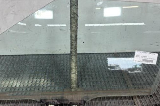 Vitre avant gauche SUZUKI SWIFT 4 Photo n°1