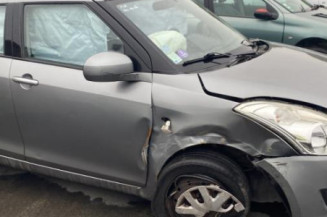 Vitre avant gauche SUZUKI SWIFT 4