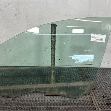Vitre avant gauche RENAULT MEGANE 2 Photo n°1