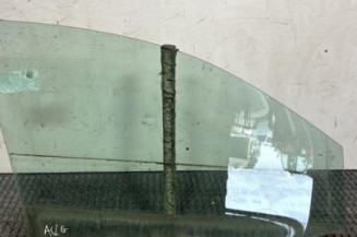 Vitre avant gauche RENAULT MEGANE 2