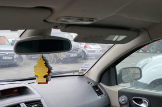 Vitre avant gauche RENAULT MEGANE 2