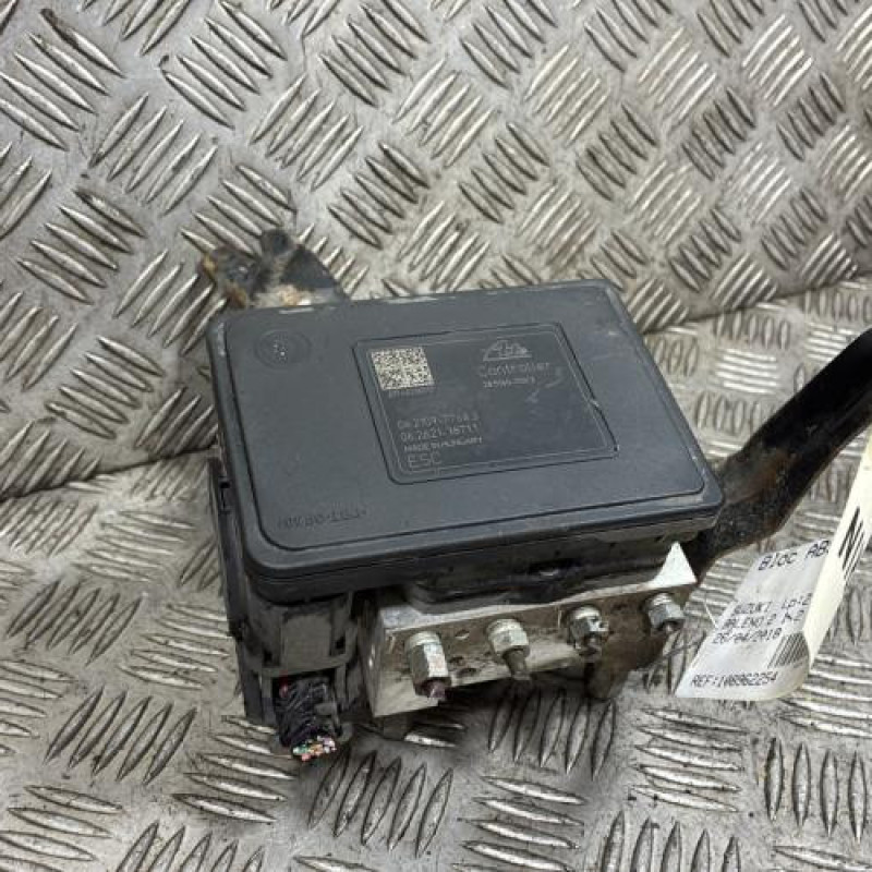 Bloc ABS (freins anti-blocage) SUZUKI BALENO 2 Photo n°1