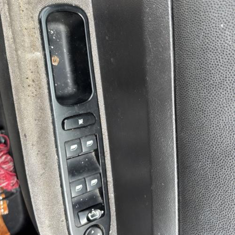 Vase de lave glace PEUGEOT 307 Photo n°14