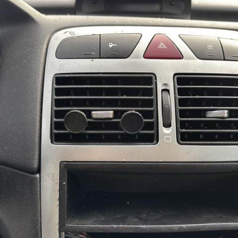 Vase de lave glace PEUGEOT 307 Photo n°20