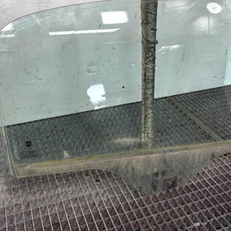 Vitre arriere droit FIAT PUNTO EVO 3