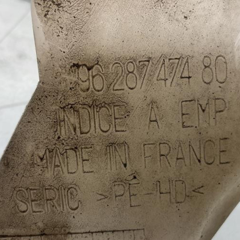 Vase de lave glace PEUGEOT 206+ Photo n°4