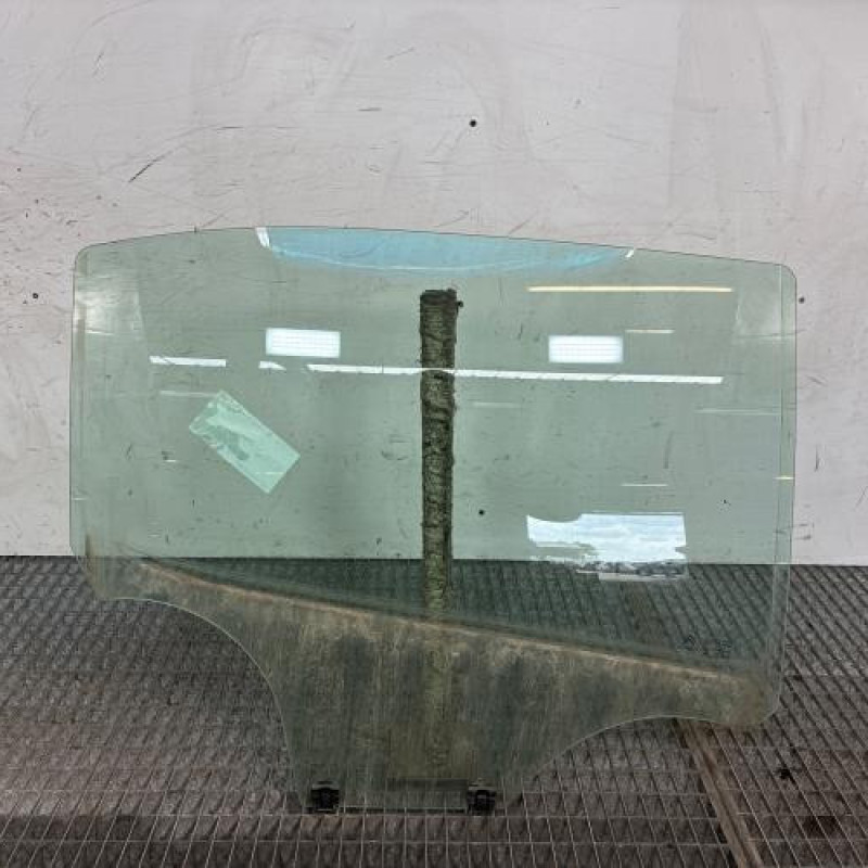 Vitre arriere droit CITROEN C3 3 Photo n°1