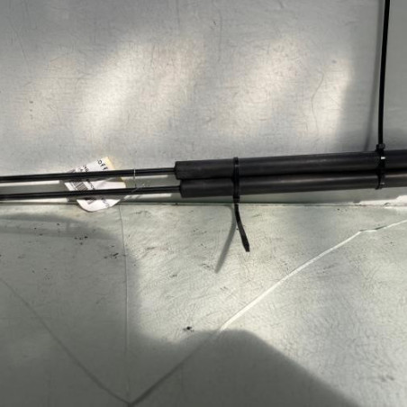 Verin de coffre PEUGEOT 207