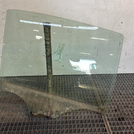 Vitre arriere droit DACIA LOGAN 2 Photo n°1