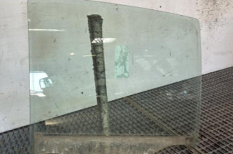 Vitre arriere droit DACIA LOGAN 2