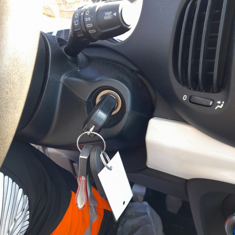 FIAT 500L PHASE 1 1.4i - 16V Photo n°13